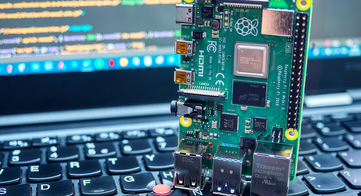 組込みLinux（Yocto）のOSポーティングとは ― 手順・注意点と、外部委託を検討する際のポイント