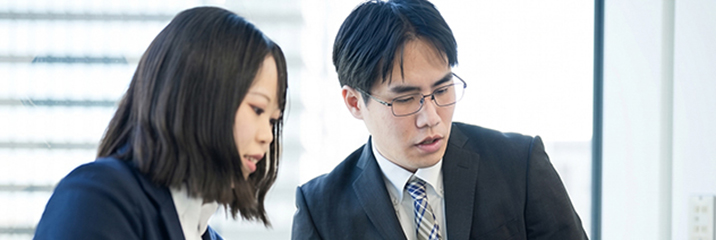 採用情報